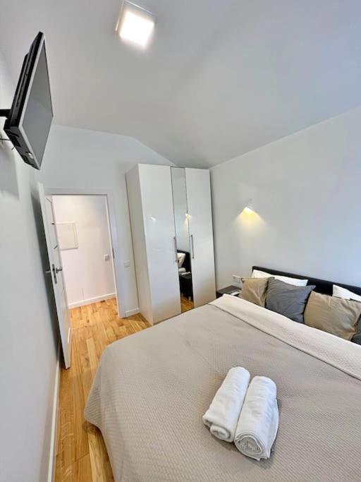 White 1 Bd Old Town Apartment By Hostlovers คอนัส ภายนอก รูปภาพ