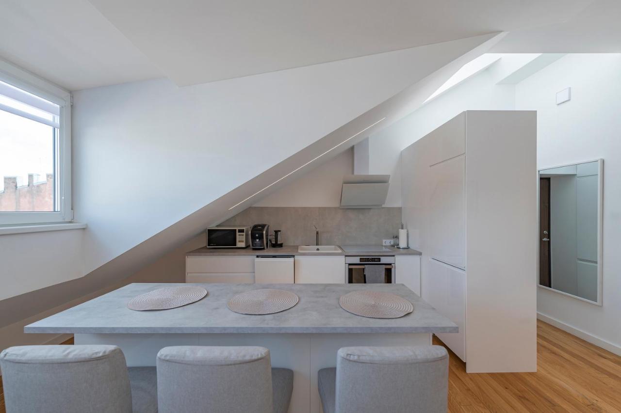 White 1 Bd Old Town Apartment By Hostlovers คอนัส ภายนอก รูปภาพ